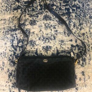 Gucci vintage shoulder bag